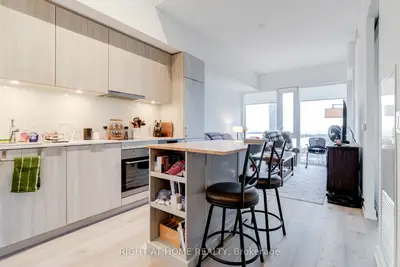 Condo Apartment in Toronto
