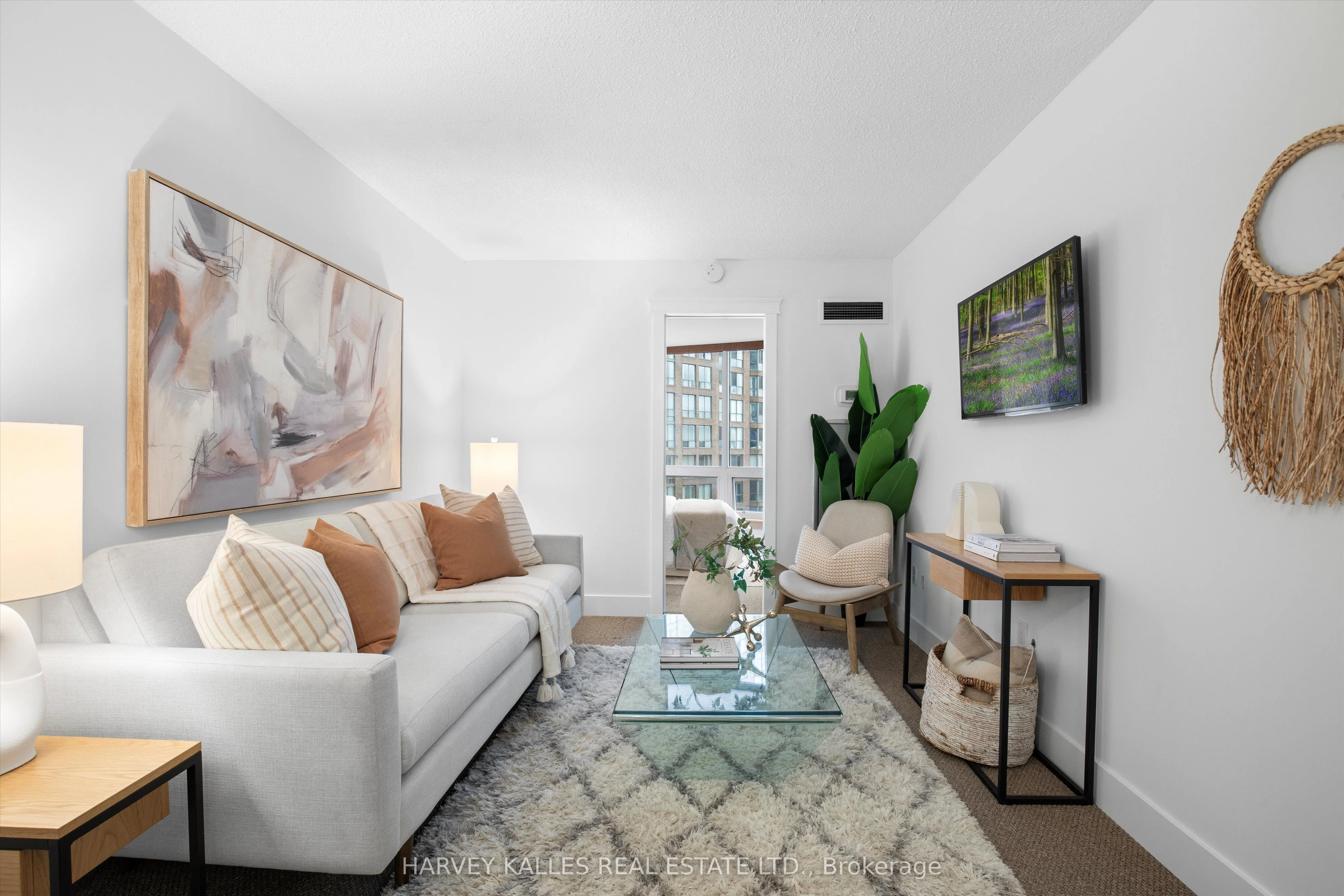 1055 Bay Street 1008, Toronto C01, ON M5S 3A3