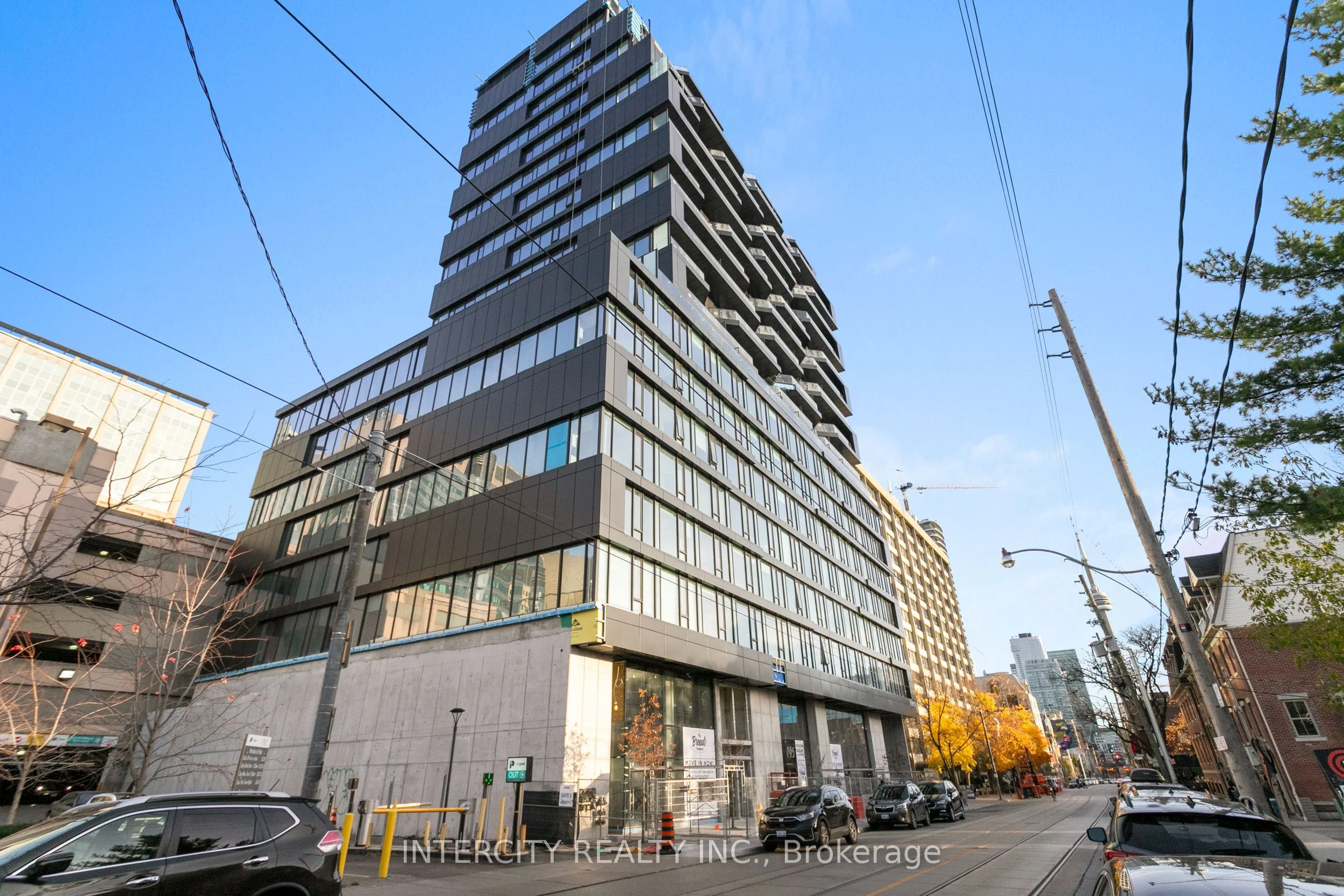 195 McCaul Street 1211, Toronto C01, ON M5T 1W6