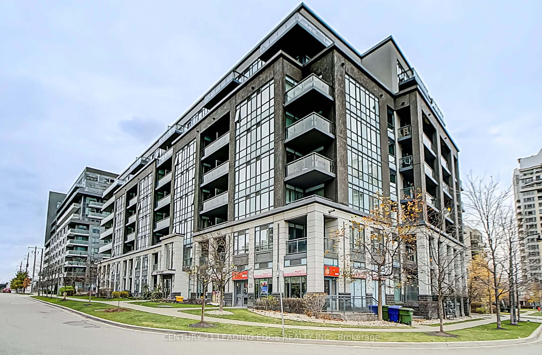 17 Kenaston Gardens 805, Toronto C15, On M2k 0b9