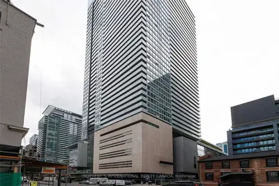 Condo Apartment in Toronto
