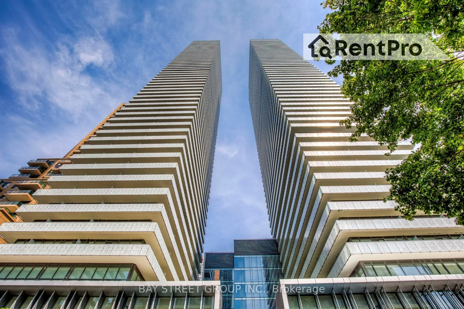 50 Charles Street E 1608, Toronto C08, On M4y 0c3