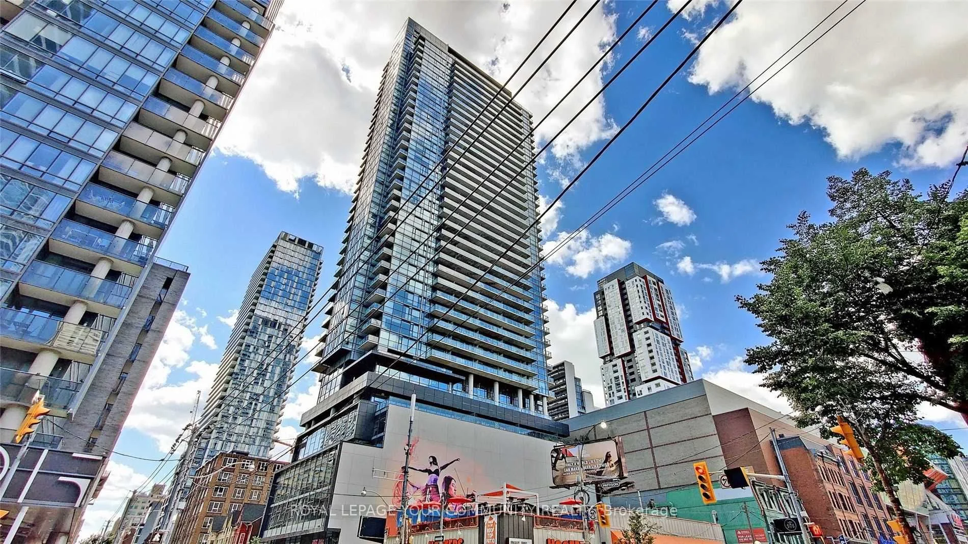 Condo Apartment in Toronto