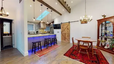Duplex in Toronto