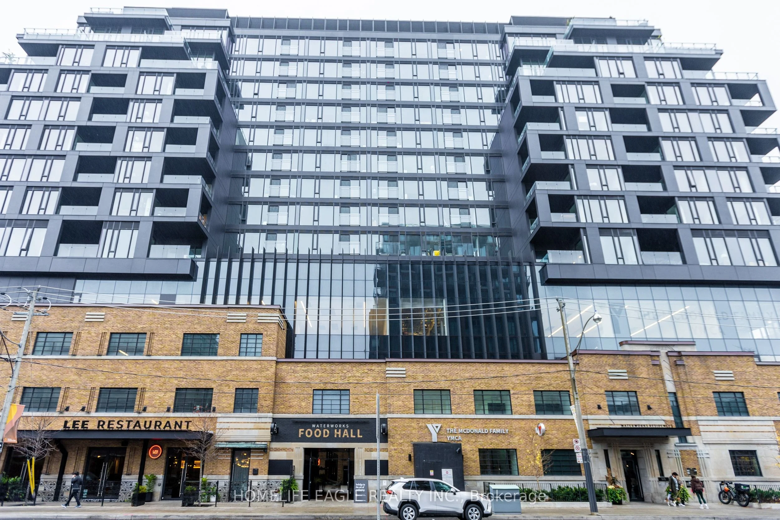 Condo Apartment in Toronto