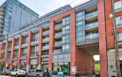 Condo Apartment in Toronto