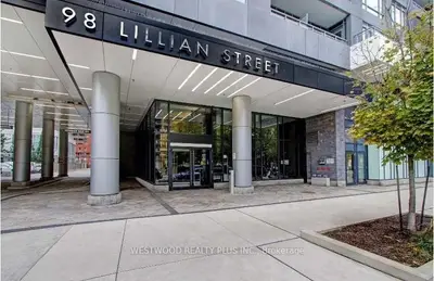 Condo Apartment in Toronto