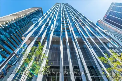 #12 1 Yorkville Ave, Toronto C02, On, M4w 0b1