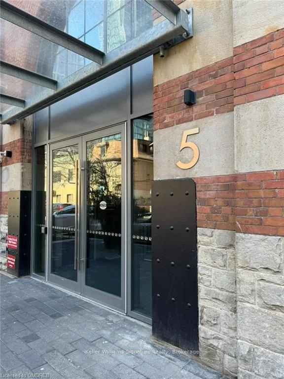 #4006 5 St. Joseph Street, Toronto C01, On, M4y 0b6