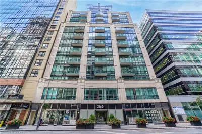 263 WELLINGTON Street W 1101, Toronto C01, ON M5V 3E6