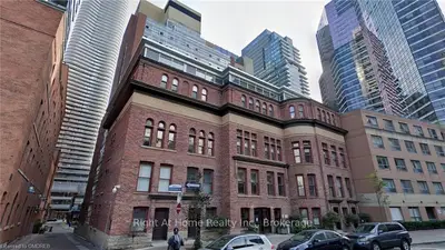 11 ST JOSEPH Street 1005, Toronto C01, ON M4Y 3G4