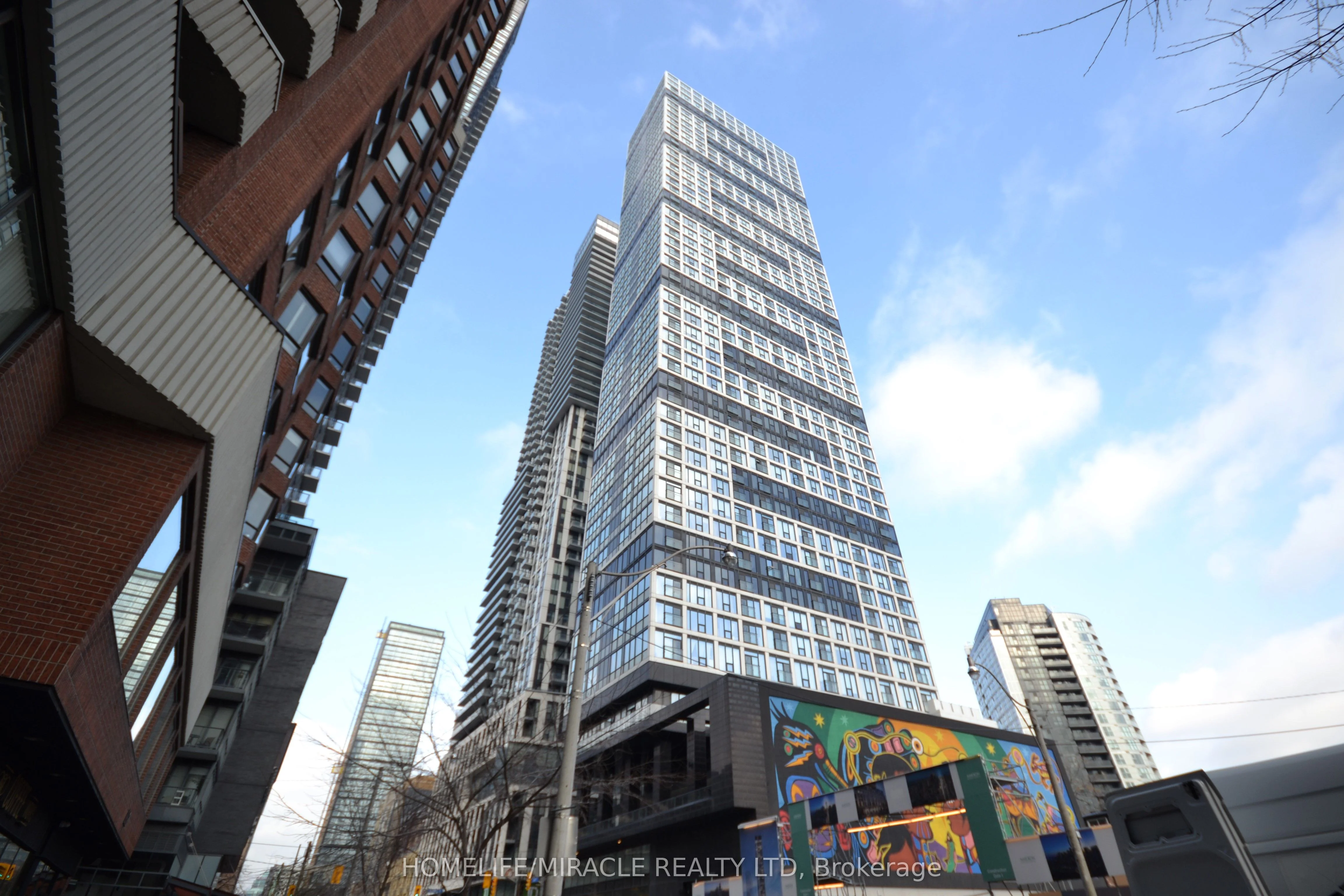 181 Dundas Street E 3615, Toronto C08, On M5a 0n5