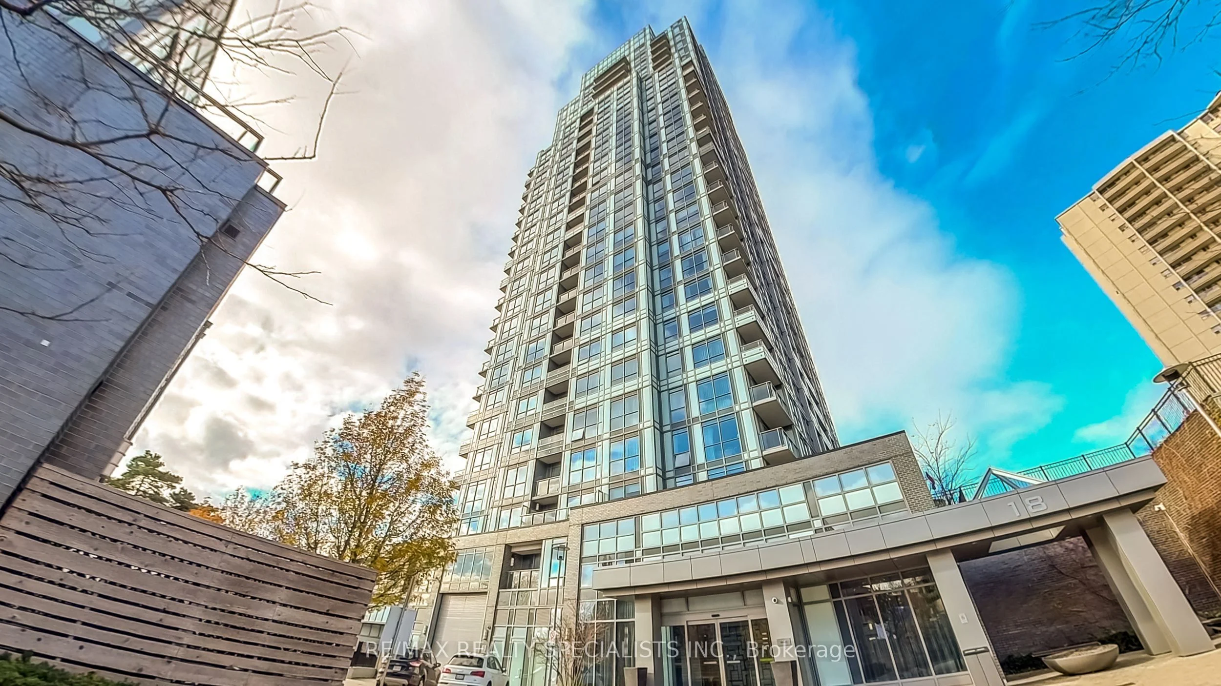 Condo Apartment in Toronto