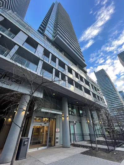 Condo Apartment in Toronto