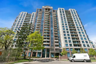 Condo Apartment in Toronto