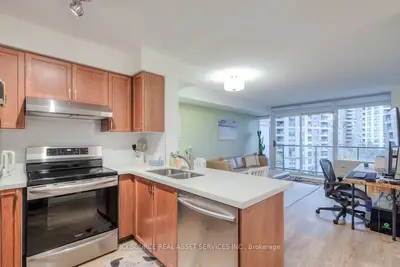 Condo Apartment in Toronto