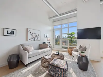 Condo Apartment in Toronto