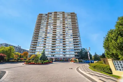 Condo Apartment in Toronto