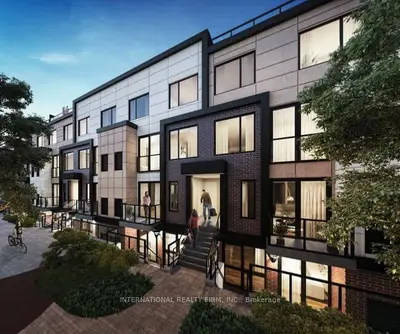 Condo Townhouse in Toronto