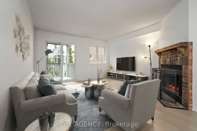 Condo Townhouse in Toronto