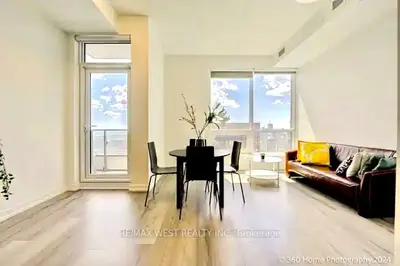 395 Bloor Street E 4506, Toronto C08, On M4w 0b4