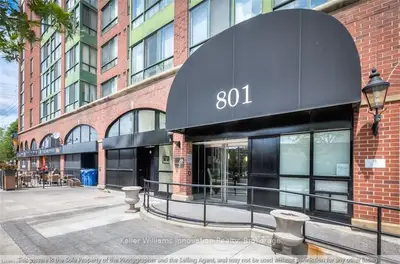 801 KING Street W 904, Toronto C01, ON M5V 1P5