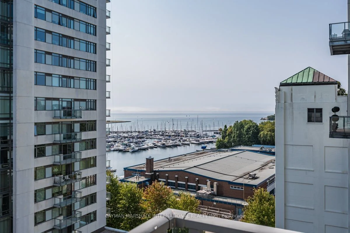 637 Lake Shore Boulevard W 627, Toronto C01, On M5v 3j6