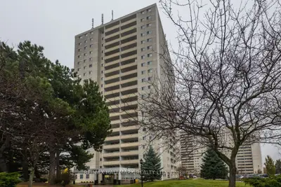 Condo Apartment in Toronto