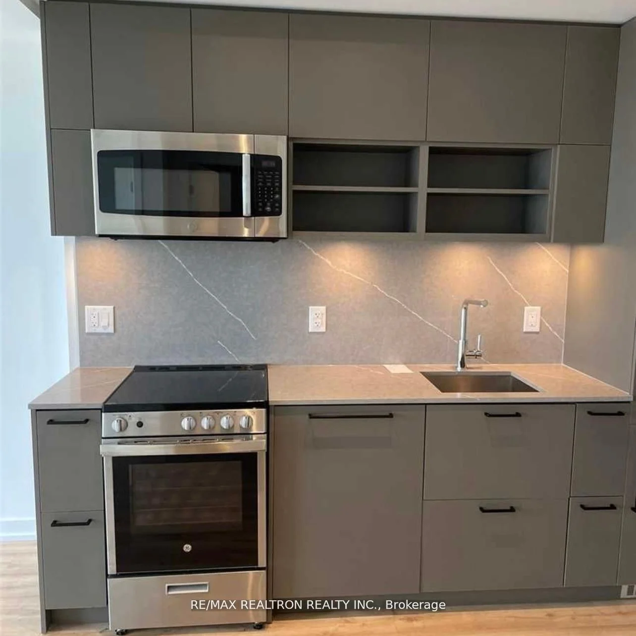 135 East Liberty Street 2506, Toronto C01, ON M6K 0G7