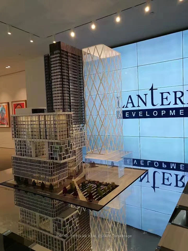 238 Simcoe Street 3103, Toronto C01, ON M5T 3B9