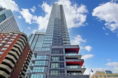 Condo Apartment in Toronto