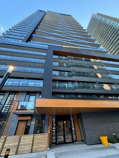 Condo Apartment in Toronto