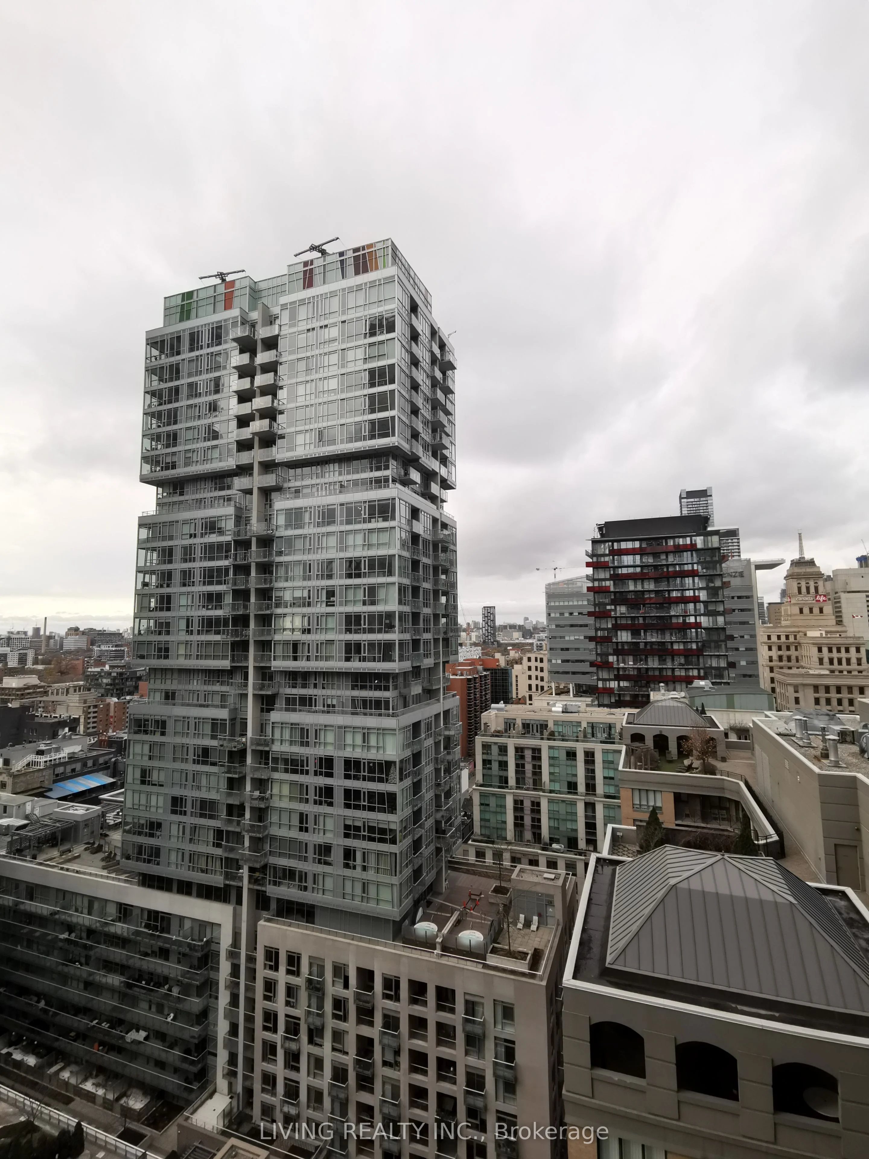 Condo Apartment in Toronto