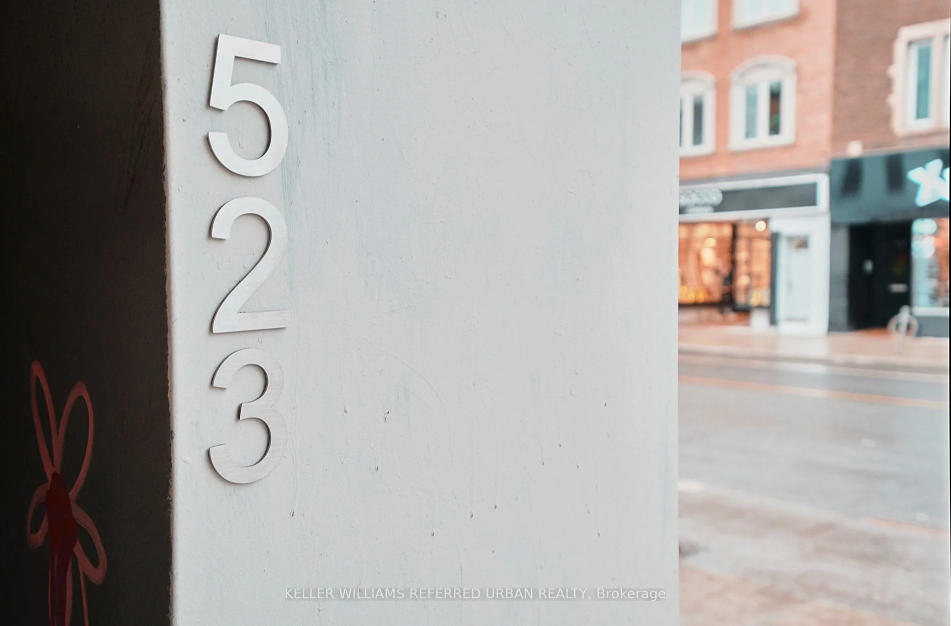 Store W Apt/Office in Toronto