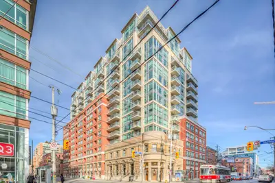 Condo Apartment in Toronto