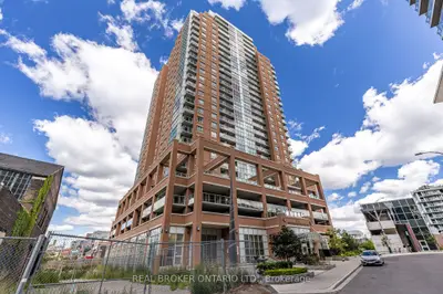 Condo Apartment in Toronto