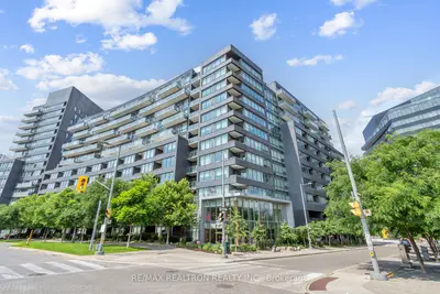 Condo Apartment in Toronto