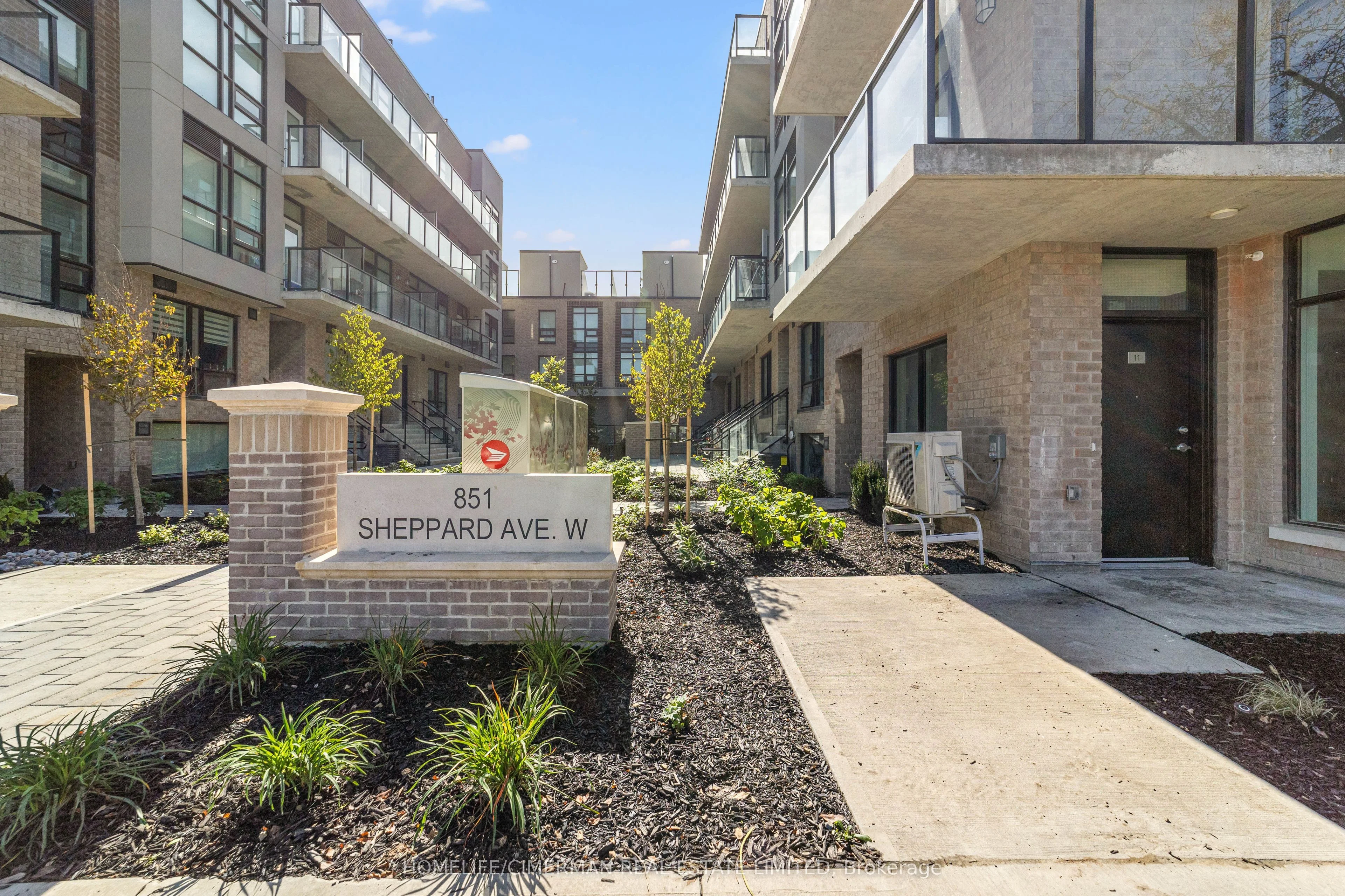 11-851 Sheppard Avenue W 4th, Toronto C06, On M3h 0g2