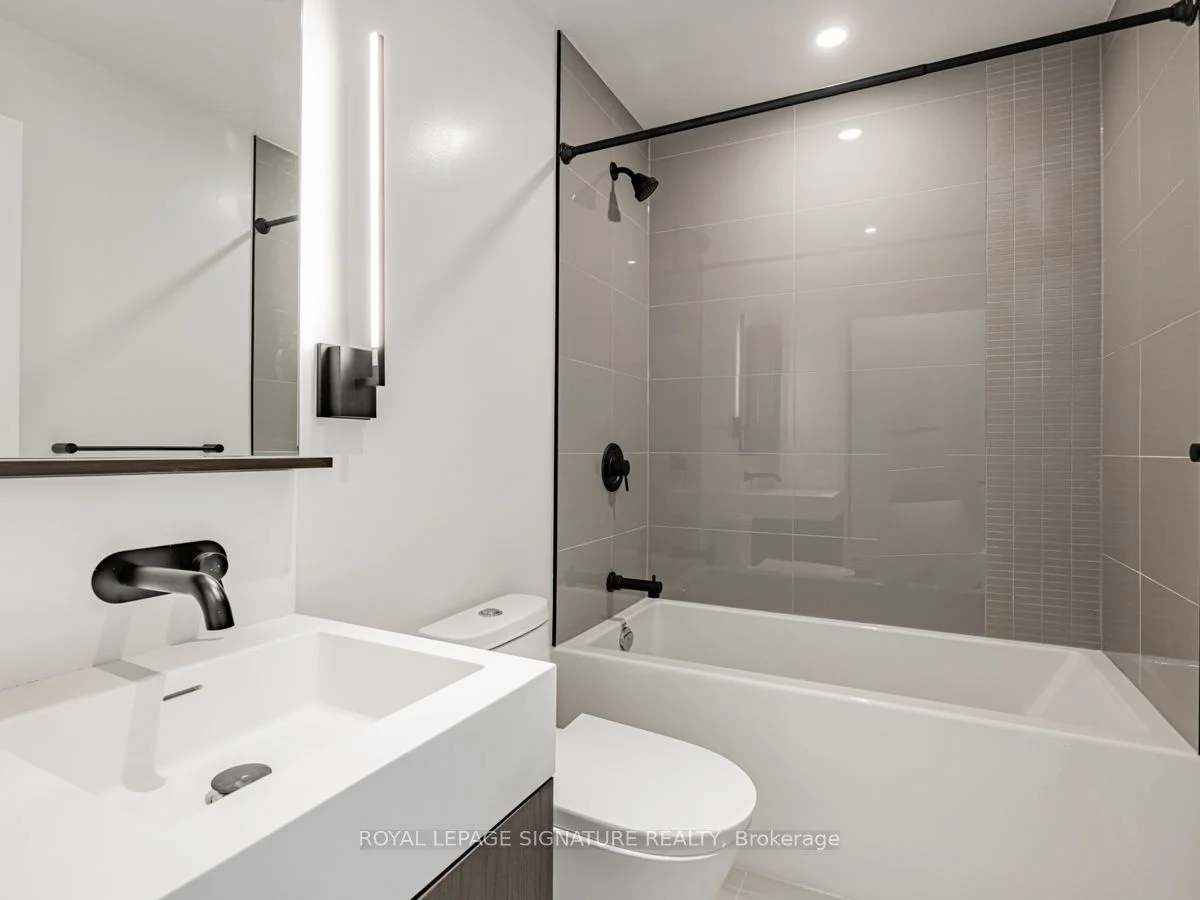 127 Broadway Avenue 2301, Toronto C10, ON M4P 1V4