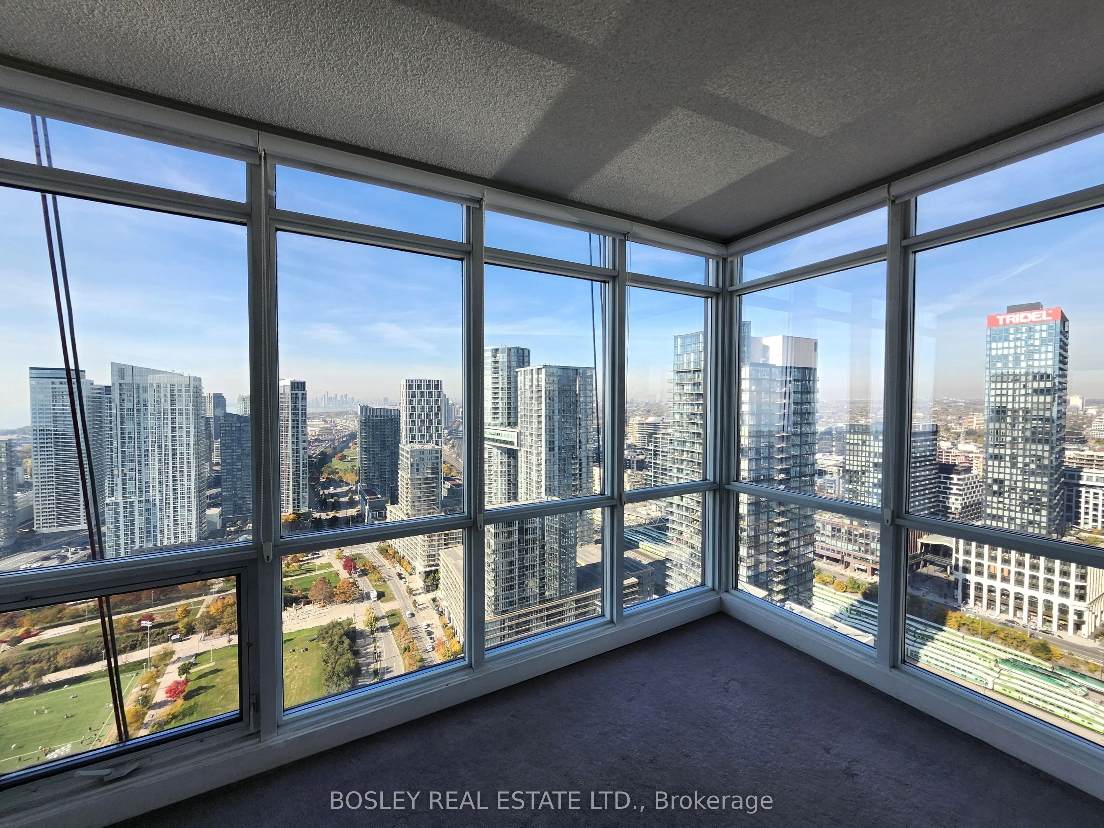 15 Fort York Boulevard 4503, Toronto C01, On M5v 3y4