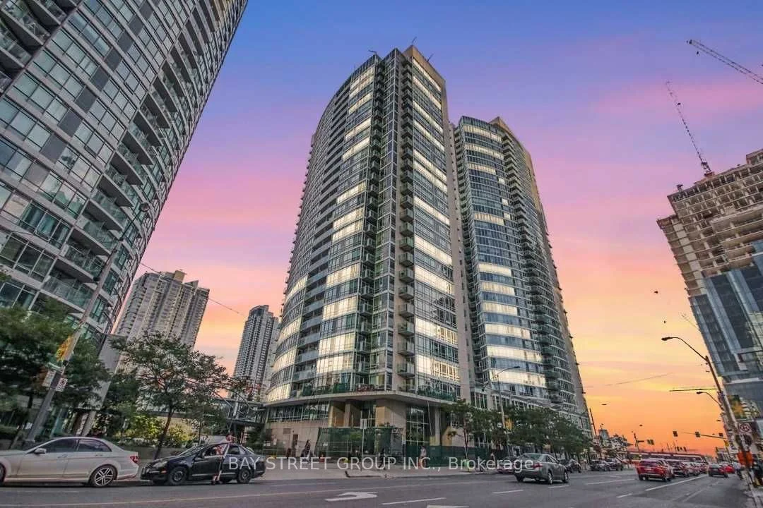 381 Front Street W 1711, Toronto C01, On M5v 3r8