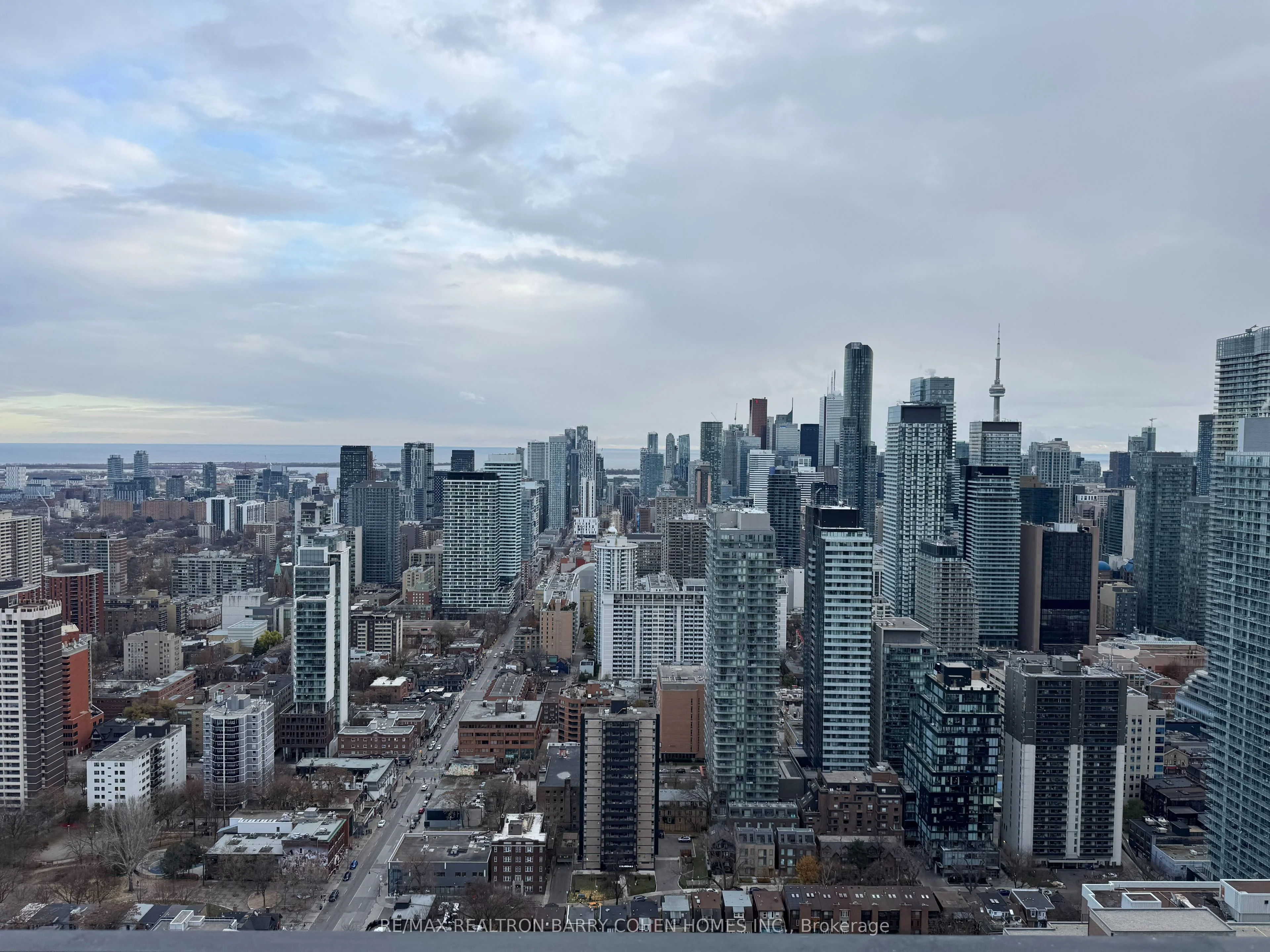 55 Charles Street E 4402, Toronto C08, On M4y 0j1