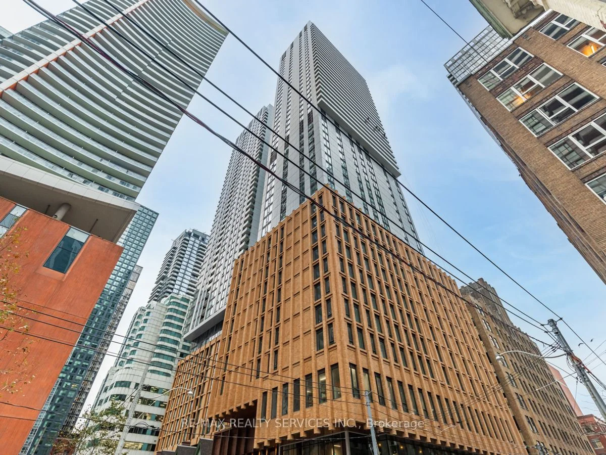 28 Widmer Street 4926, Toronto C01, On M5v 0t2