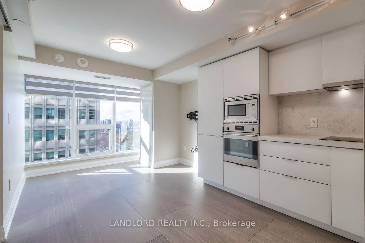 955 Bay Street 1914, Toronto C01, On M5s 0c6