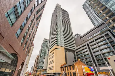 Condo Apartment in Toronto