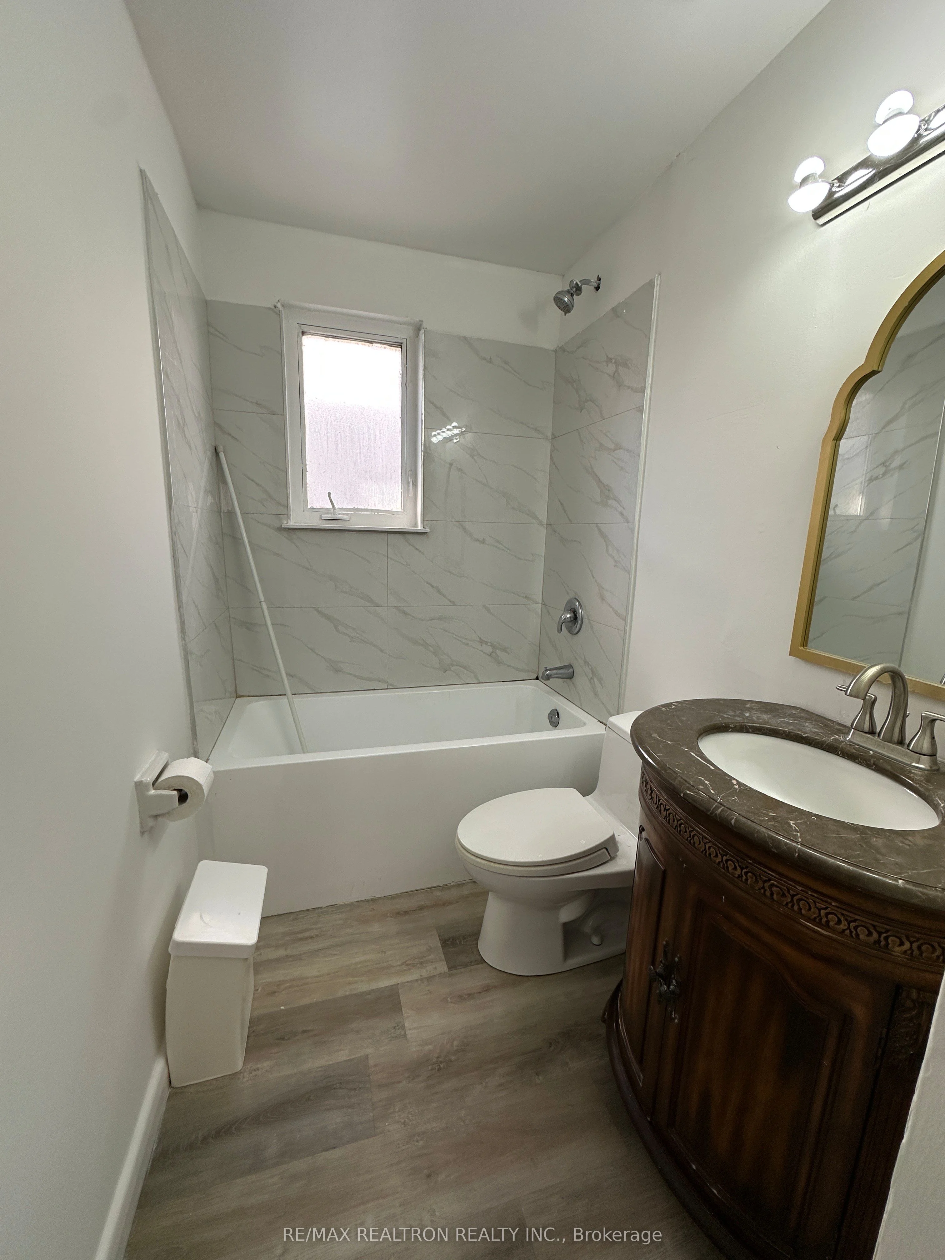 255 Patricia Avenue Main, Toronto C07, ON M2M 1J7