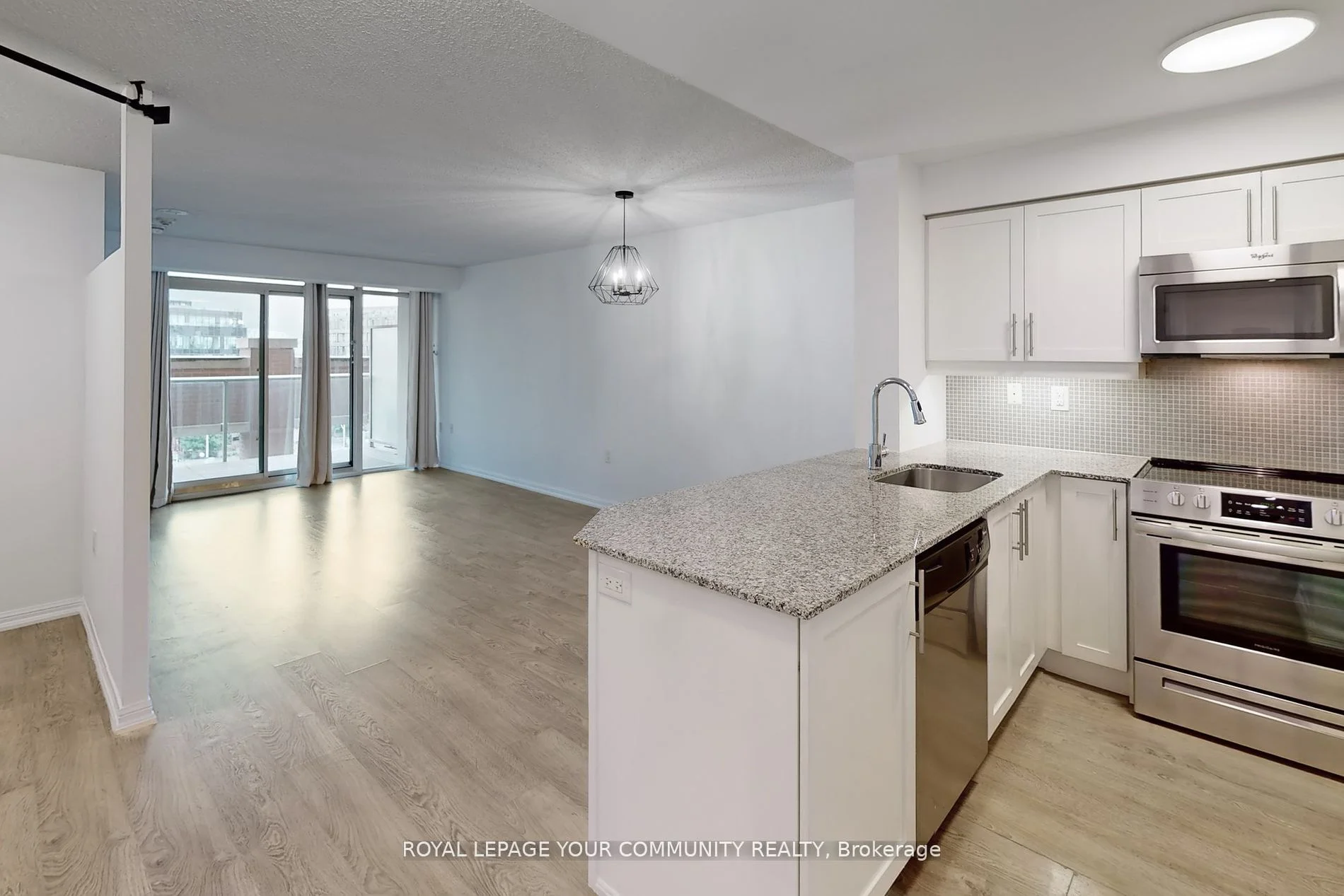 125 Western Battery Road 608, Toronto C01, ON M6K 3R8