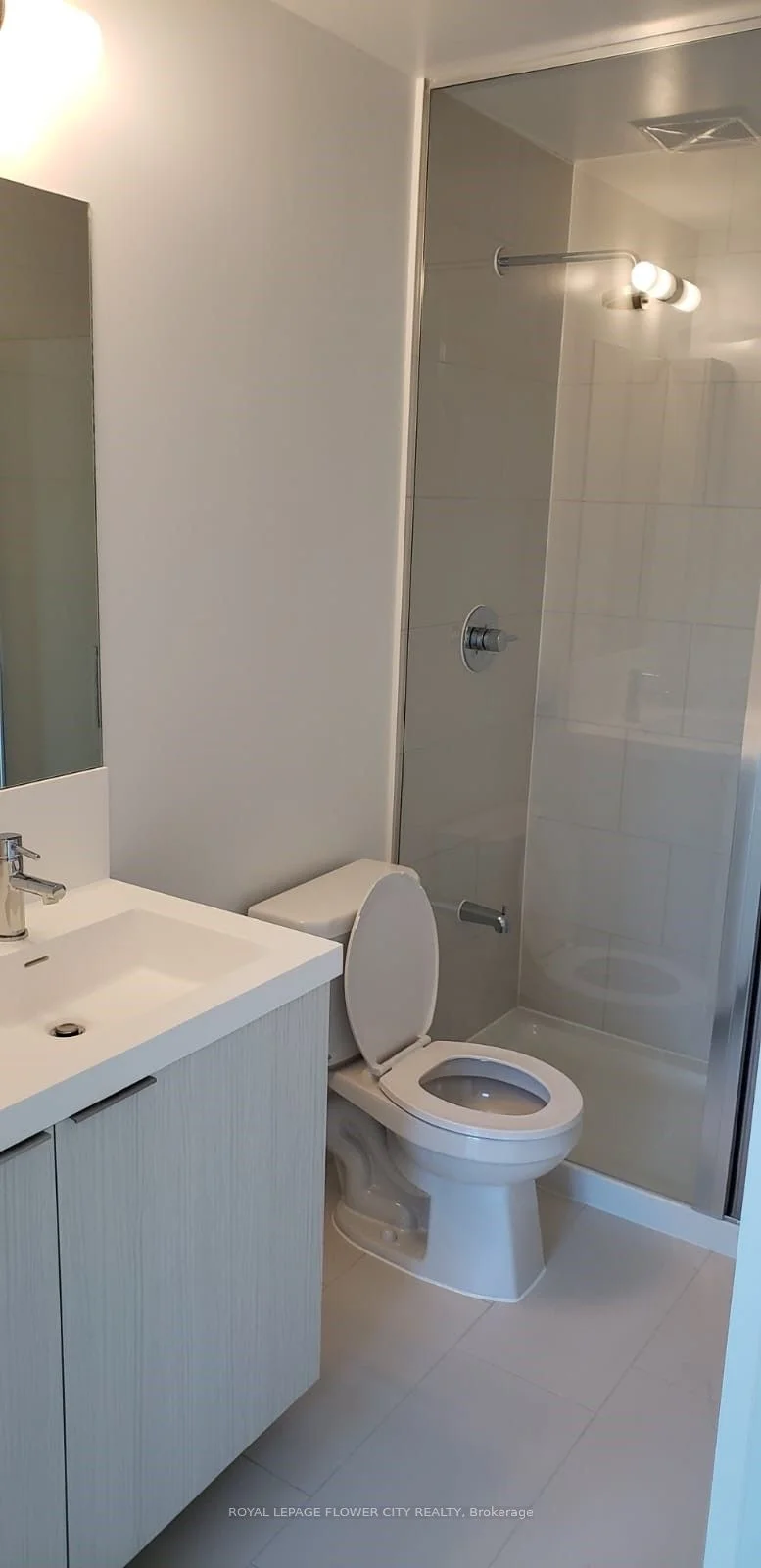 225 Sumach Street 1011, Toronto C08, ON M5A 0P8