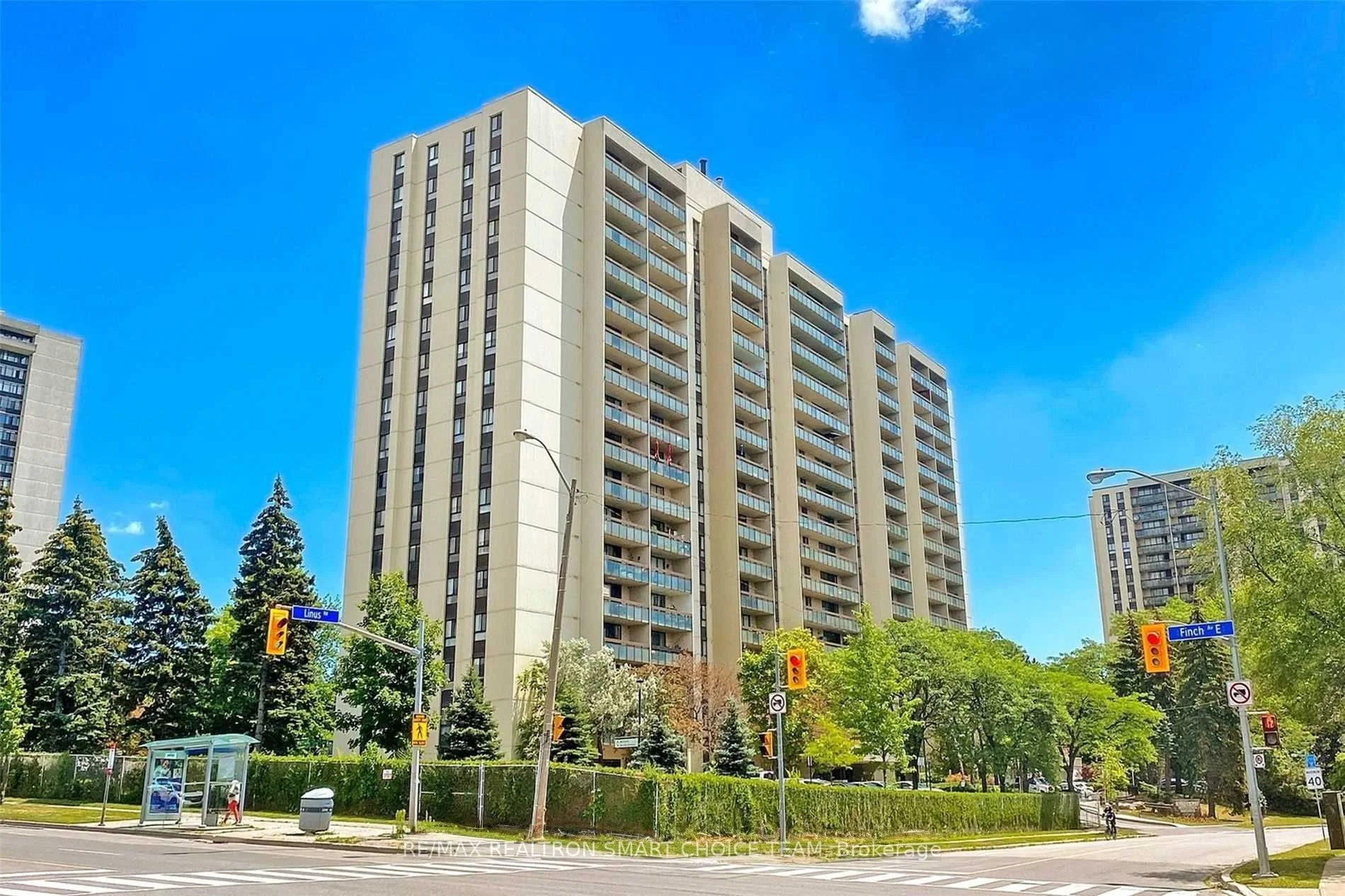 Condo Apartment in Toronto
