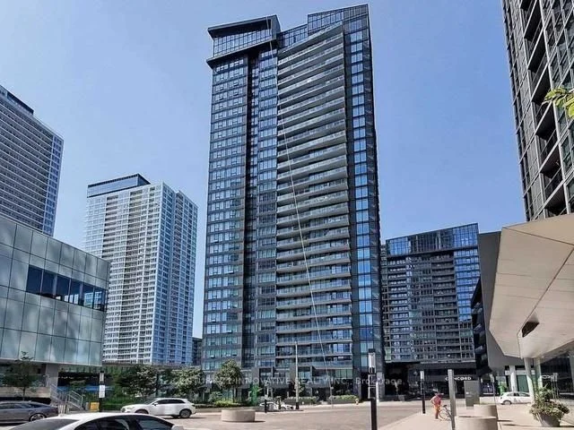70 Queens Wharf Road 2102, Toronto C01, On M5v 0j2